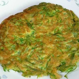 ข้าวไข่เจียวชะอม