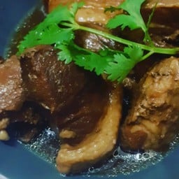 ข้าวหมูฮ่อง