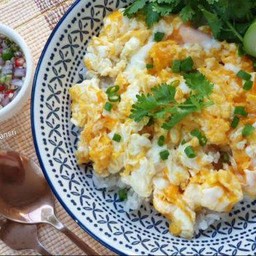 ข้าวไข่ขยี้ พริกน้ำปลา