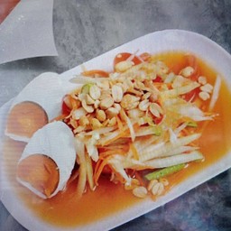 ตำไทยไข่เค็ม