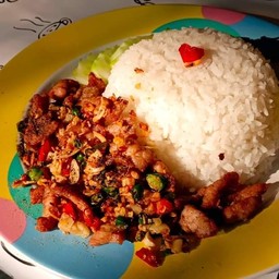 ข้าวหมูหรือไก่ทอดพริกสด