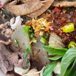 อาหารตามสั่ง BY เจ๊เรแซ่บเวอร์