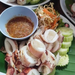 หมึกไข่ย่าง