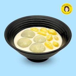 บัวลอยนมสดใส่แปะก๊วยเย็น