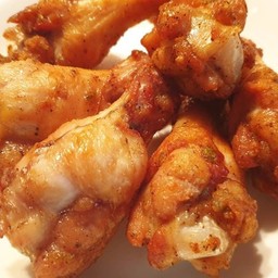 น่องไก่ทอดเกลือ