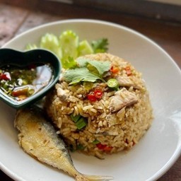 ข้าวผัดปลาทู