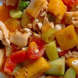 ผัดเปรี้ยวหวานไก่