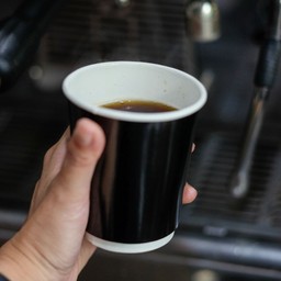 อเมริกาโน่ ร้อน