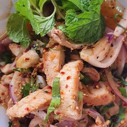 น้ำตกหมู