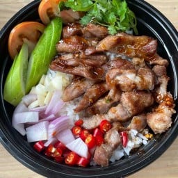 ข้าวหมูทอดกรอบ