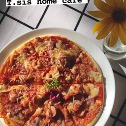 Pizza โฮมเมด