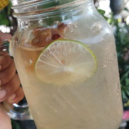 บ๊วยมะนาว