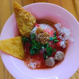 ก๋วยเตี๋ยวยายใจ