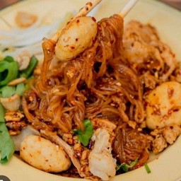 คนเล่นเส้น ซ.มีสทีน เคหะร่มเกล้า