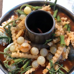 แกงส้มไข่ปลาเรียวเซียว