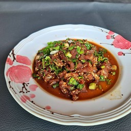 ก้อยเนื้อขม