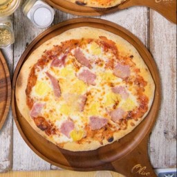 Hawaiian Pizza