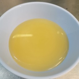 นมข้นถ้วย