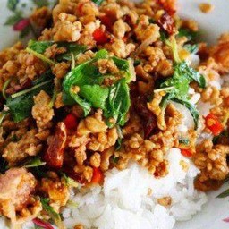 ข้าวกะเพราหมูสับ