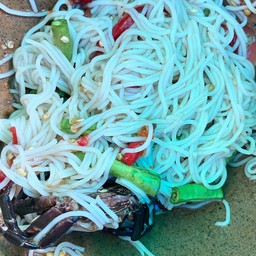 ตำขนมจีน