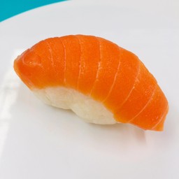 ซูชิแซลมอนสด