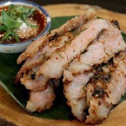 เสือร้องไห้