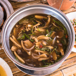 แกงเห็ดรวม