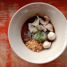 เทพก๋วยเตี๋ยวเรืออยุธยา 1