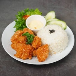 ข้าวหน้าปลาแซลมอลทอด