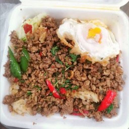 K&K ยำแหนมข้าวทอด & ข้าวกระเพรา  สาขา หมู่บ้านพฤษา  88 นิคมอุสาหกรรมบางปู