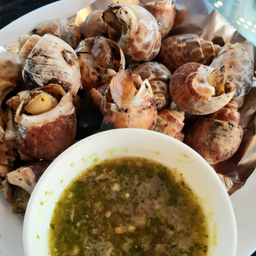 หอยหวานครึ่งโล