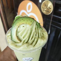 อะโวคาโดชาเขียวมัทฉะ