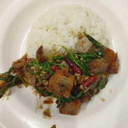 ข้าวกะเพราหมูกรอบ