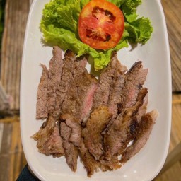 เนื้อย่างเสือร้องไห้