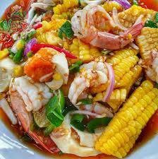 ยำข้าวโพดกุ้งสด
