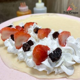 เครปเย็น สตอเบอรี่ + บราวนี่