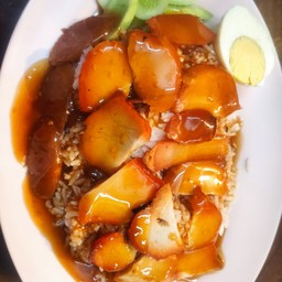 ข้าวหมูแดง