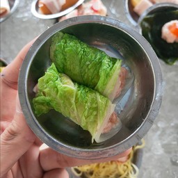 ผักกาดห่อหมู