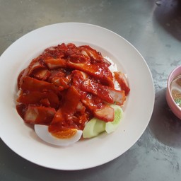 ข้าวหมูแดง