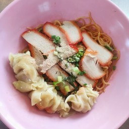 บะหมี่เกี๊ยวแห้ง