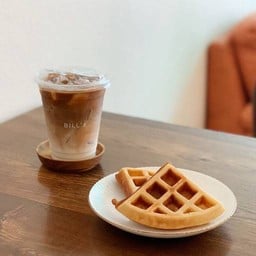Waffle and Iced Coffee set