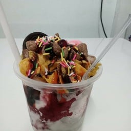 แมลงยำ แมลงทอด