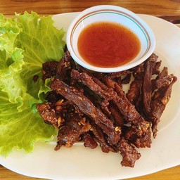 เนื้อแดดเดียวทอด