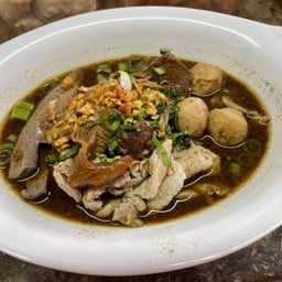 เกาเหลารวมน้ำตก (พิเศษ)