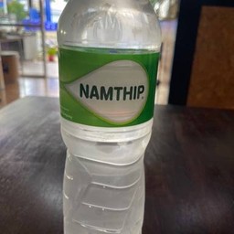 น้ำเปล่าขวดใหญ่