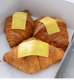 ham cheese croissant