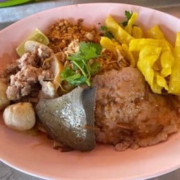 ก๋วยเตี๋ยวหมูโบราณแห้ง (พิเศษ)