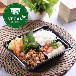 ข้าว + ลาบ Plant Based + ปอเปี๊ยะสด (Vegan)