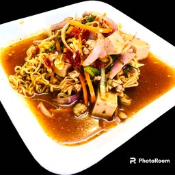 ยำมาม่า