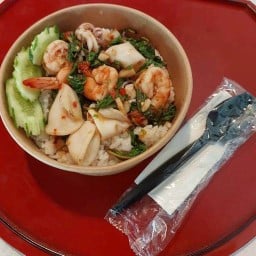 กะเพราพอใจ  ข้าวกะเพราพริกแห้ง&ข้าวไข่ข้น สาขาเพชรเกษม81-บางบอน5